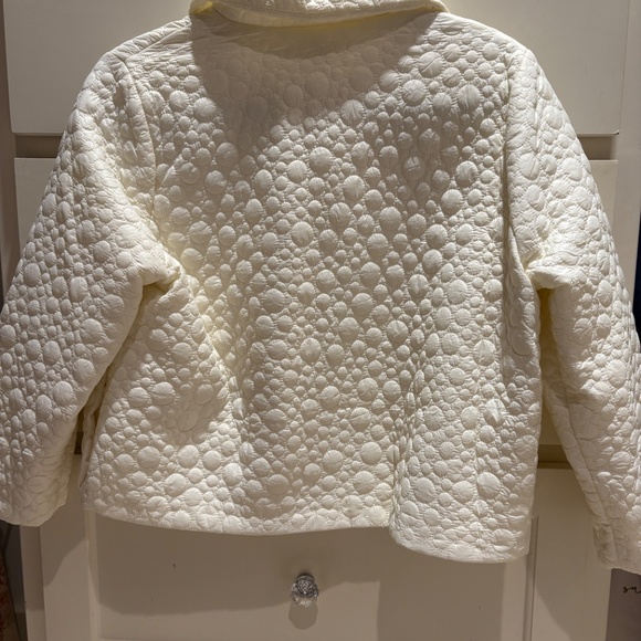 Frances Valentine Women's White Ginger Jacket Bubbly Quilt NWT - Picture 6 of 6